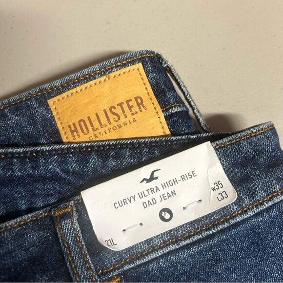 Hollister Curvy Ultra High Rise Dad Jean Denim Blue Distressed Size W35 L33 NWT - Picture 4 of 7
